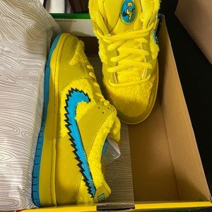 Nike sb Grateful Dead Bears Opti Yellow BRAND NEW